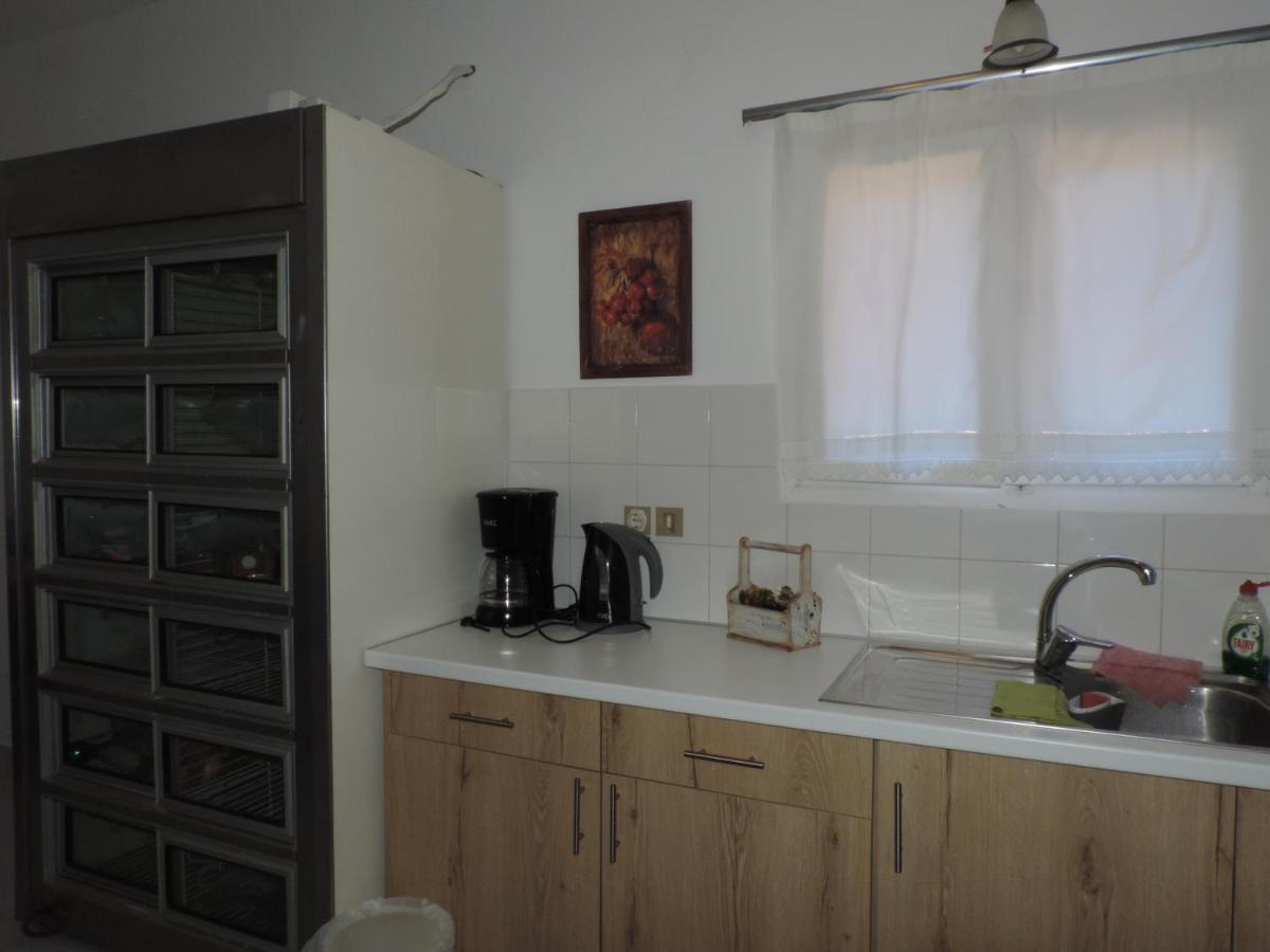 Bed and Breakfast Leonidio Rocks Exterior foto