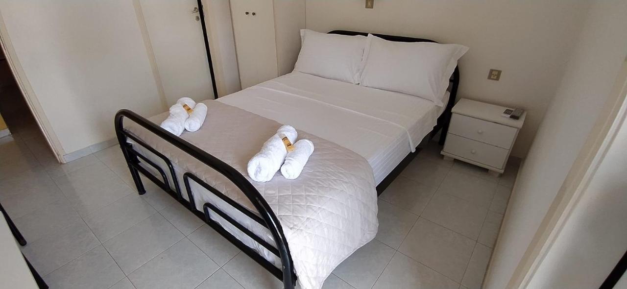 Bed and Breakfast Leonidio Rocks Exterior foto