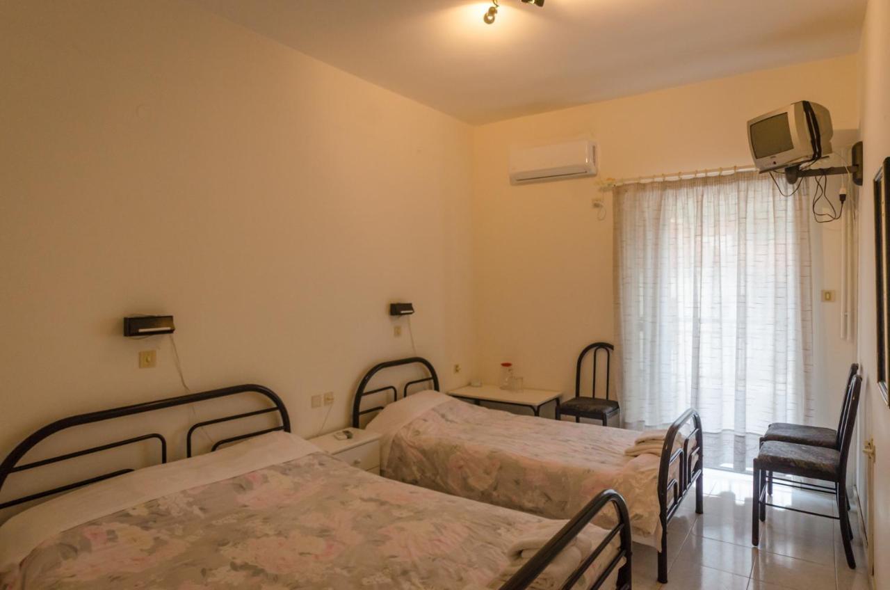 Bed and Breakfast Leonidio Rocks Exterior foto
